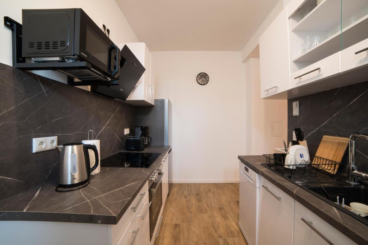 Apartment Schoene 78m2, 3 Schlafzimmer, 2 Baeder, Zentrumnah, 1og *